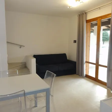 Villa Charming Renovated Flat Bibione