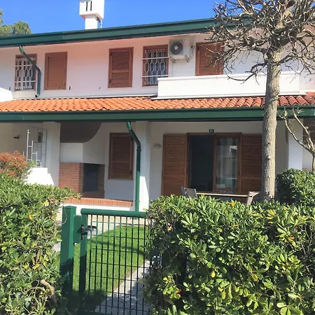 Charming Renovated Flat Villa