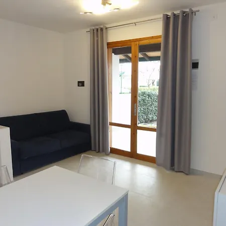 Charming Renovated Flat *