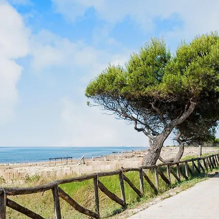 Charming Renovated Flat Bibione